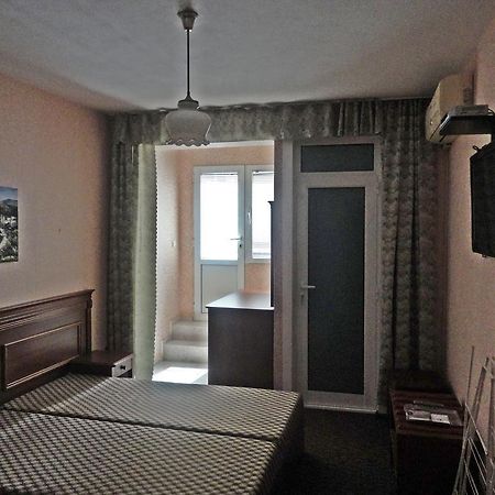 Guest Rooms Casa Luba Светий Влас Номер фото