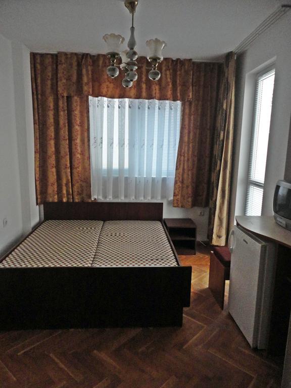 Guest Rooms Casa Luba Светий Влас Номер фото