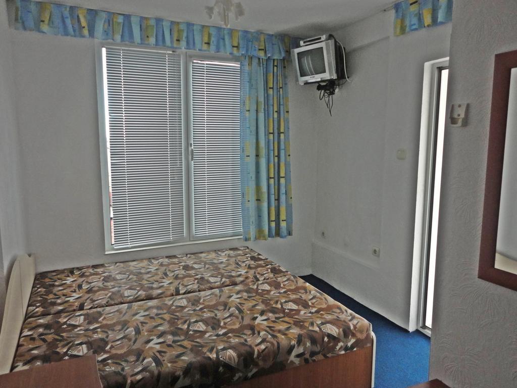 Guest Rooms Casa Luba Светий Влас Номер фото