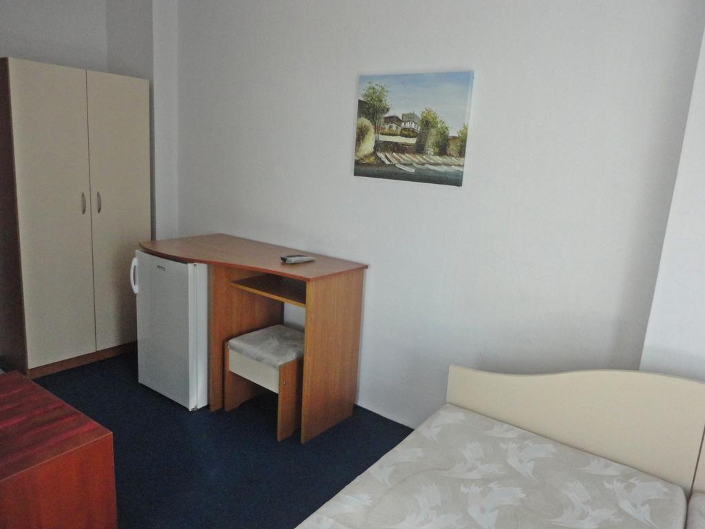 Guest Rooms Casa Luba Светий Влас Номер фото